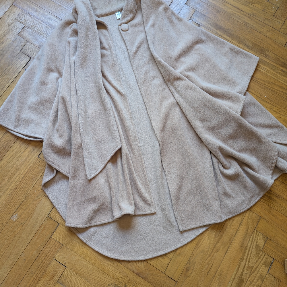 Elegant Cream Women's Sweater